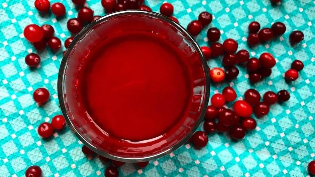Can You Drink Cranberry Juice While Pregnant? Peanut
